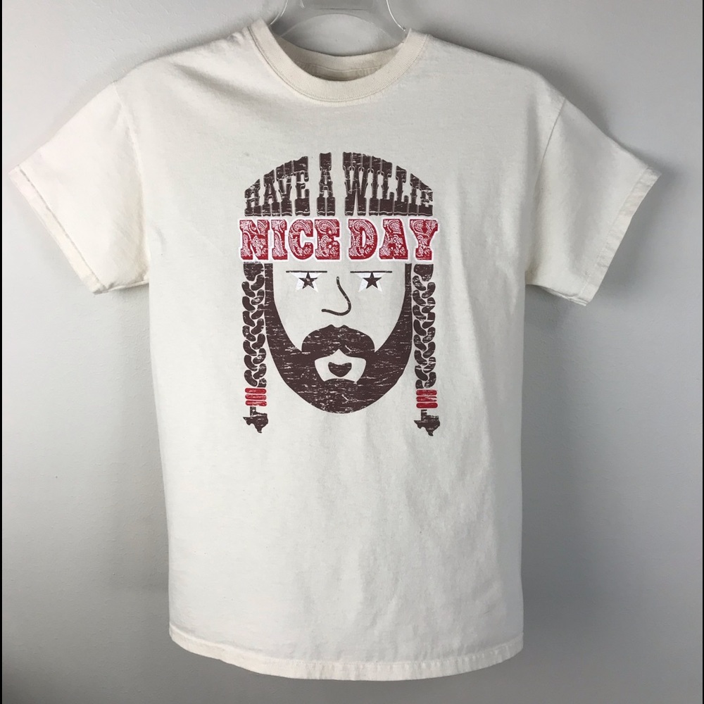 Cute Willie Nelson tee shirt